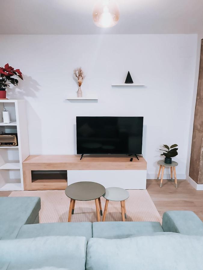 Mikasika - Duplex Apartment With Seasonal Swimming Pool & Walking Distance From The Beach La Cala Del Moral Bagian luar foto